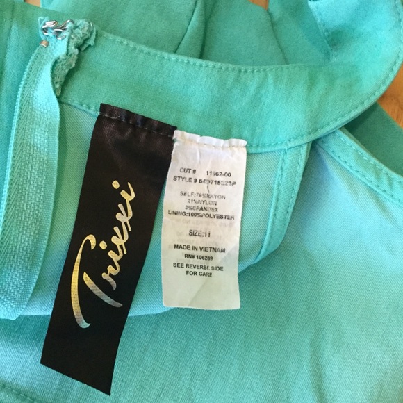 Trixxie Bodycon Mint Green Dress, Cage top SZ 11 - Picture 3 of 3